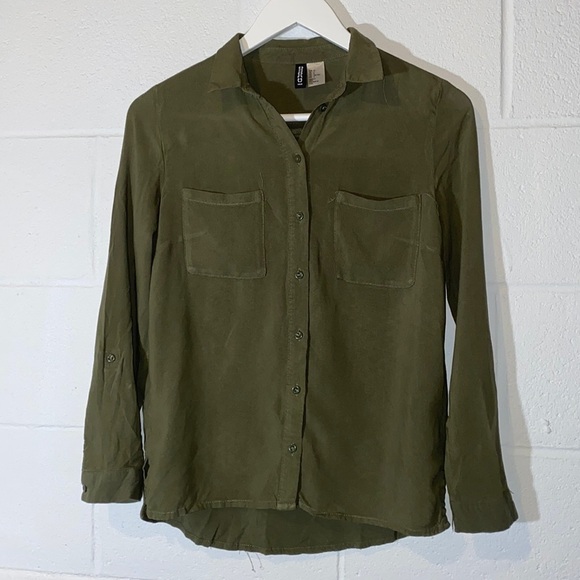 H&M Green Button Down Top 💚 size 2 - Picture 3 of 9